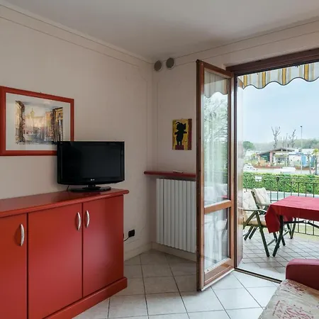 Mosaici Sunrise - Front With Beautiful View Sirmione