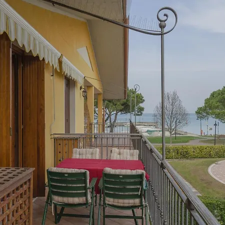 Mosaici Sunrise - Front With Beautiful View Apartment